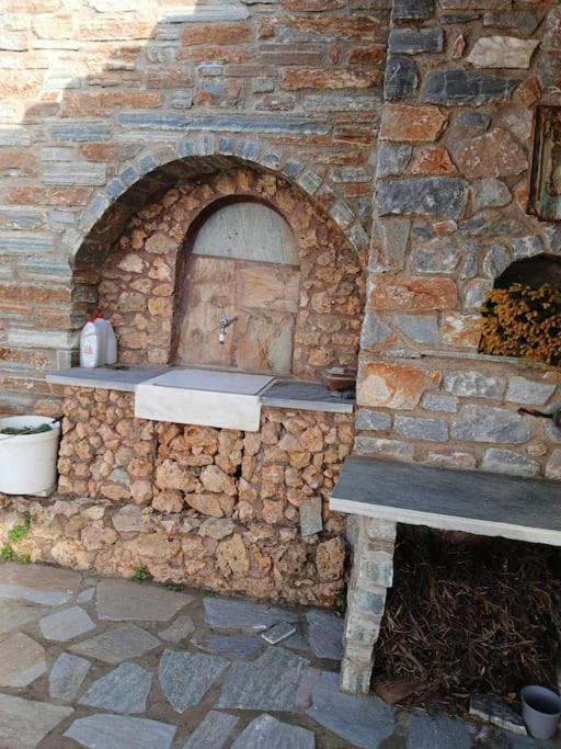 Παραθαλασσιο Σπιτι Στην Εξοχη Villa Tsakei ภายนอก รูปภาพ